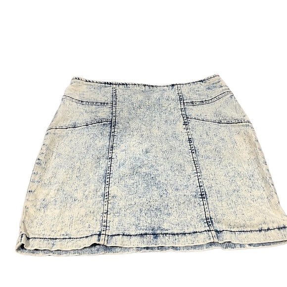 Nollie Faux Jean Mini Skirt 90s Y2K Vibes - Picture 3 of 7